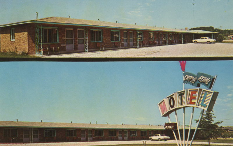 Diesels Motel (Cappys Motel) - Old Postcard